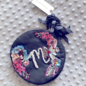 Clutch purse “M”